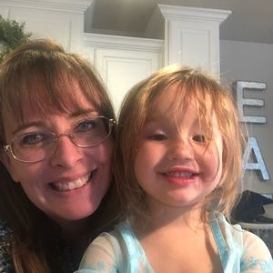 Meet your Posher, Dawna